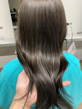 リーホリエ(Lee Horie) オリーブアイスグレー