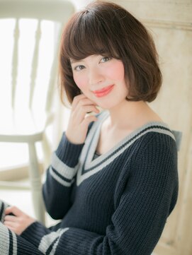 ブルー(BLUE) 斜めバング大人可愛いくせ毛風ふわふわボブ20代30代40代c水戸