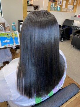 ルッカヘアガーデン バイ ラッシュゴールド(RUCCA HAIR GARDEN by LUSH GOLD) 縮毛矯正