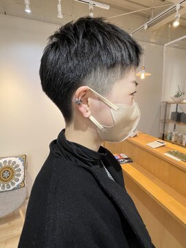 モリオ フロム ロンドン 大宮2号店(morio from London) 【morio大宮／米村】刈り上げショート黒髪