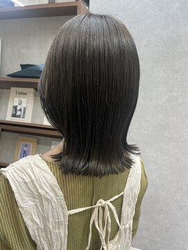 デイジー(Daisy) 天神 大名 オージュア カーキグレージュ