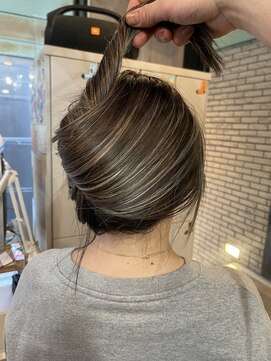 ラフ(LAFF) #黒髪#ボブルフ#ネビージュ#小顔#ワンレン