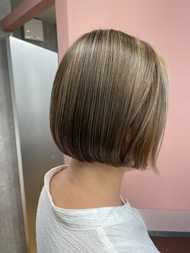 カームバイリコ 学芸大学(calm by liko) 前髪/マチルダボブ/ピンクベージュ/インナーグレージュ/学芸大学