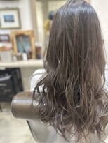 ランプ(Lamp)&nbsp;上品な明るさ、ハイグレージュ