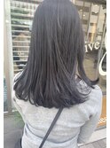 暗髪ヘア／暗髪カラー／韓国風レイヤー／顔周り／大人ヘア