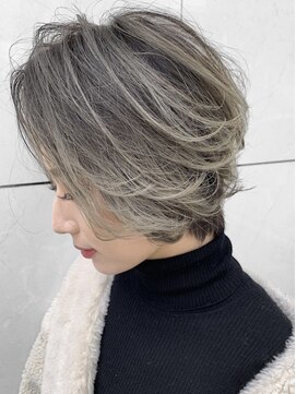 リープス(LEAPS) バレイヤージュ☆小顔ショート