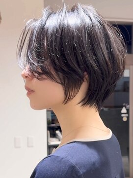 ネア(nea) ショートボブ