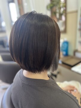 コア フィール ア デイ(COIFFURE A DAY) 【大人ショートボブ】M3Dお得クーポン有り