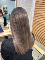 フィーネ 柏(Fi-Ne) 柏/シャドールーツ/くびれレイヤーカット/プルエクステ/髪質改善