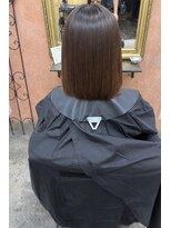ユニーク(UniQ) 自然な艶の美髪矯正ボブ