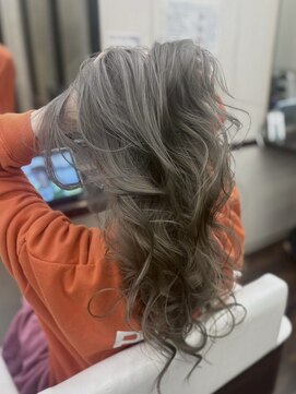 ヘアーサロン アドア(Hair Salon adoa) シルキーグレージュ