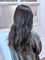コハク(COHAQ BEAUTY AND RESORT)&nbsp;ロングヘア/レイヤーカット/大人可愛い/艶髪