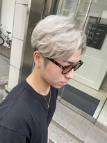 アミ ヘアー ガーデン(ami hair garden) ホワイトブロンド×ショート