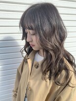 ピース(PEACE)&nbsp;ナチュラル　グレージュ　バレイヤージュ　カラー