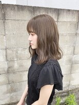 にしはら 美容室&nbsp;【倉地雄介】赤み０！ミントベージュの爽やかミディ【長岡天神】