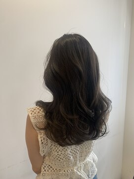 シェノン 西梅田(CHAINON) 韓国スタイル、くびれヘア