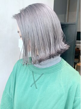 アルバム 銀座(ALBUM GINZA) シルバーグレージュ_カーキグレージュマッシュショート_ba319773