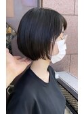 シルエットの綺麗な大人可愛いショートボブ［新百合ヶ丘]
