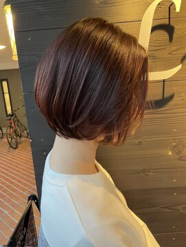 ルチカ(Luccica) 【Luccica】ショートボブ × カシスブラウン