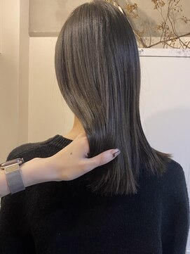 ニード(need) シアーグレー