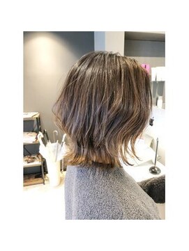 エイト 野々市店(EIGHT) お客様スタイル_デザインカラー【ショート】