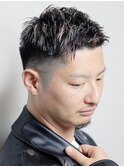 アップバングマッシュ