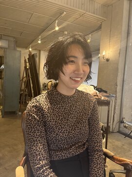 髪質改善と縮毛矯正の専門店 サンティエ(scintiller) 大人綺麗な小顔襟足スッキリショートボブ 30代40代50代