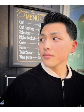 ザハーツバーバーショップ(THE HEARTS BARBERSHOP) lowfade