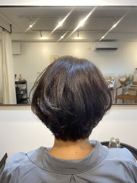 アダダ(adada) ショートボブ