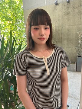 バイユアオウンフラワーズコロンカバ(buy your own flowers : kava) 20代30代透明感◎ブリーチなしベージュ×オン眉切りっぱなし