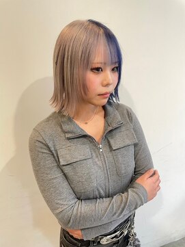 ディフィー 梅田(Defi) 梅田／ふんわりミディアム／ツヤ髪スタイル／デザインカラー