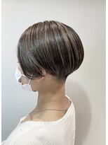 ヘアーアンドメイク アンジュ 中野店(Hair&Make ange) 刈り上げマッシュ×ハイライト
