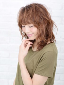 アース コアフュールボーテ 松本庄内店(EARTH coiffure beaute) 無造作感をプラスしたシフォンカールスタイル