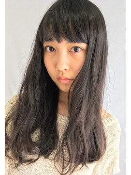 チェルシー 表参道 学生限定　レイヤー無し　重めのカットでもかかるエアウェーブ