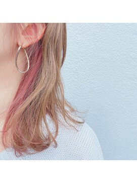 エムエーヘアースタジオ(M/A hair studio.) インナーカラー　ピンク