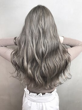 アンダーバーホワイト 鳳店(_WHITE) ☆ミルクティーベージュ☆