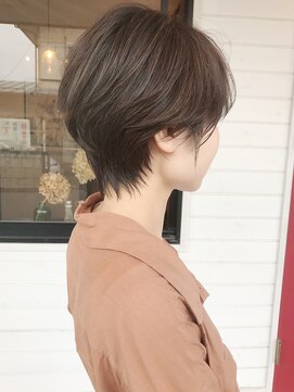 ノイズ(Noi'z) スッキリショートと透け感カラー