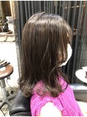透け感カーキアッシュ×顔周りレイヤー《ラムネhair ヒサマツ》