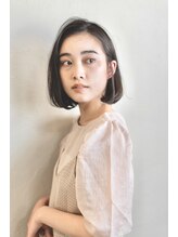 前髪を作る？作らない？どっちがより小顔になりますか？