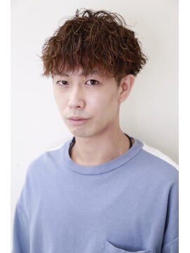ヘアシルバ(HAIR SILVA) Vマッシュツーブロック×ツイストスパイラルパーマ