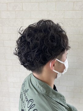 サロン Salon アイ アート 刈り上げマッシュ メンズパーマ