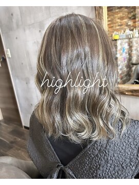 プラメーラ(PRAMEERA) 小顔へア アッシュカラーグレージュハイライトカラー◎