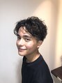 イギー(Iggy) ゆるツイストスパイラル。外国人風くせ毛パーマ得意です!