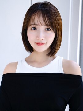 エインアンリー 表参道(AIN.ANLY.) シンプルストレートボブパーマぱっつん前髪流し前髪ミニボブ