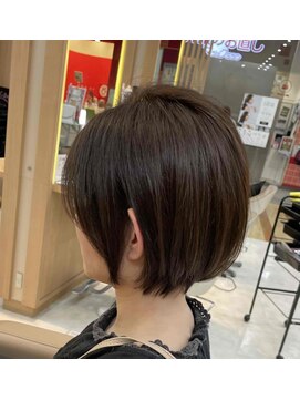ユニックス イオンモール春日部店(UNIX) 丸みショートボブ