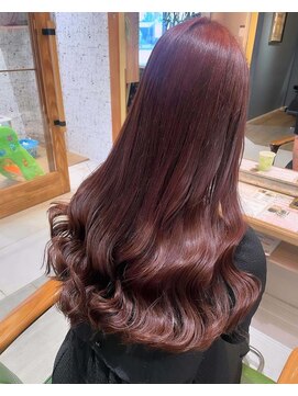 アースオーセンティック 高知潮江店(EARTH Authentic) ワンカラーで作るレッドブラウン