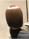 タイトショートボブ