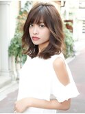 《AFLOAT井上紗矢香》女性らしいレイヤーカットで軽やかヘア