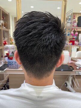 アッシュ 鶴見店(Ash) 刈り上げショートアシメ