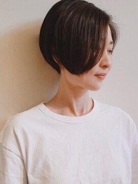 トップヘアー ガーデンヴィラ 安城(Garden Villa) 大人感を高めるバングショート/ニュアンスカラー/アースカラー
